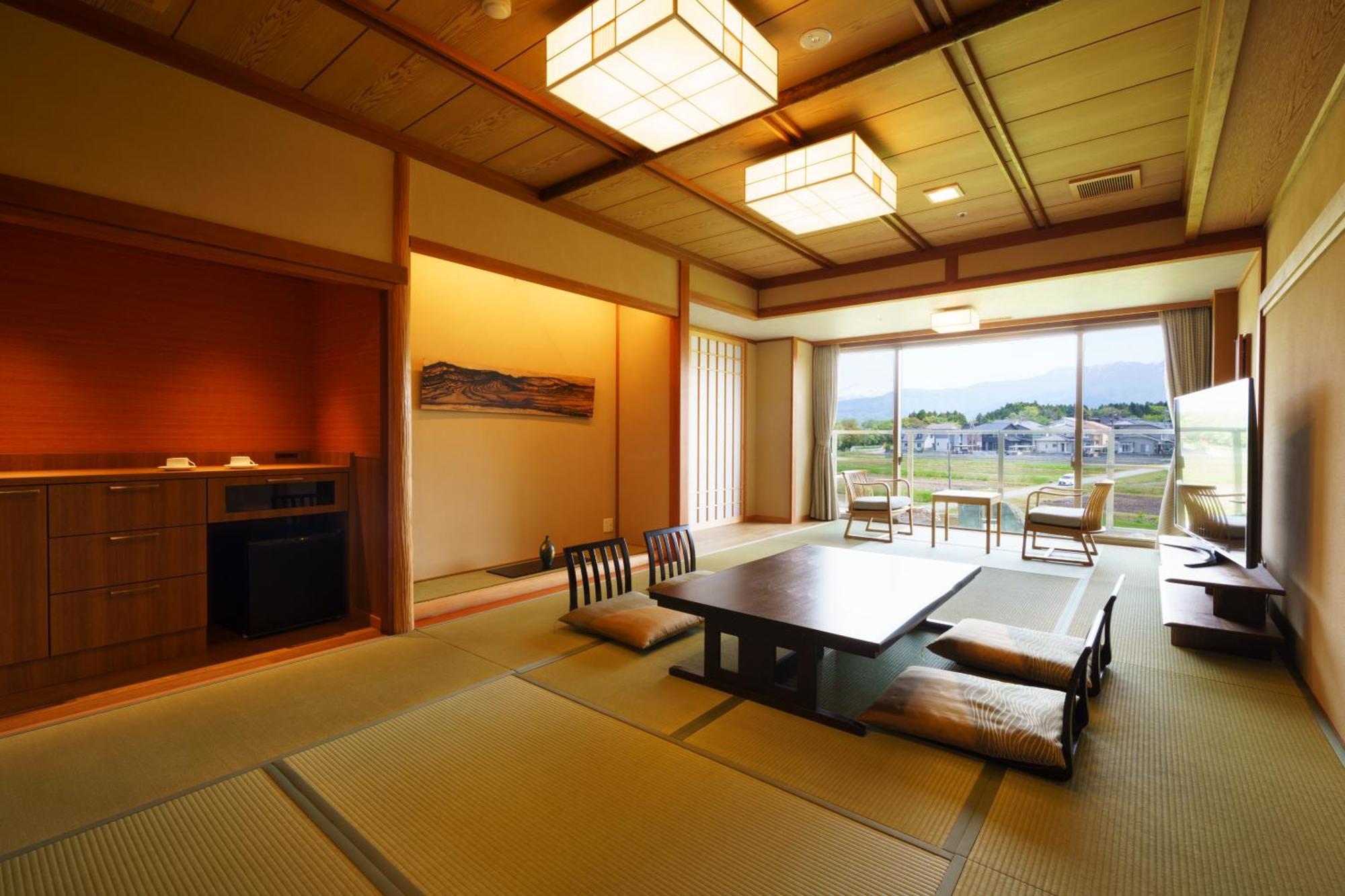Kintarou Onsen Hotel Uozu Luaran gambar